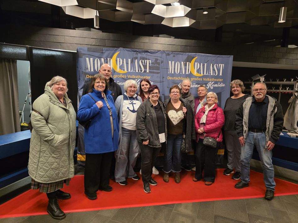 Theaterbesuch im Mondpalast